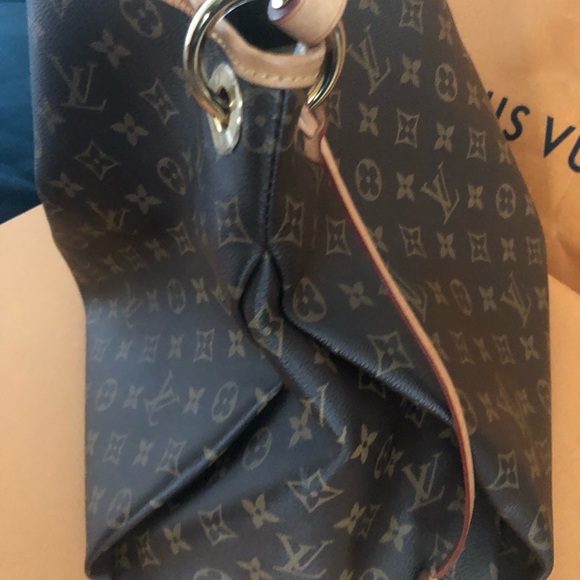 Large Artsy - Picture 7 of 8